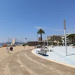 A 50 Metres De La Διαμέρισμα *
